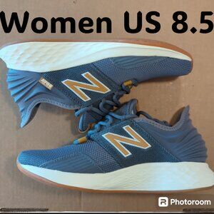 NWOB New Balance Women US 8.5 Fresh Foam Roav Backpack 'Lead' WROAVBG